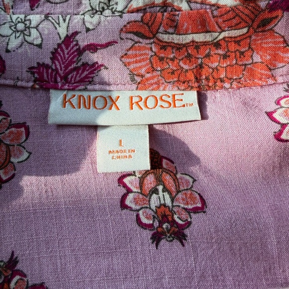 Knox Rose Floral Button Down - Picture 7 of 7